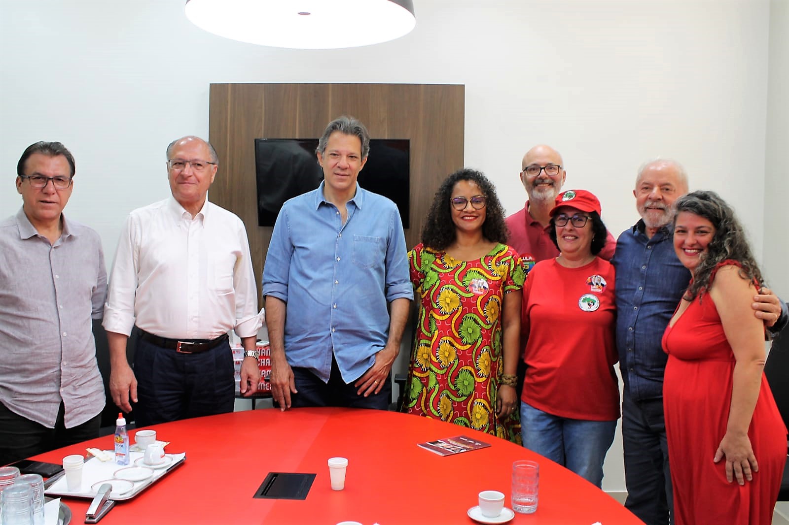 Fenajufe apresenta a Lula plataforma política dos trabalhadores do sistema de Justiça