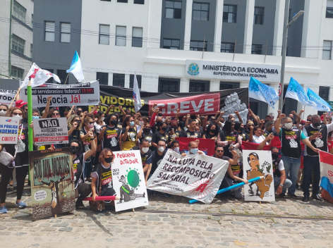 Sintrajuf-PE participa de atos em Recife e Brasília por reposição salarial